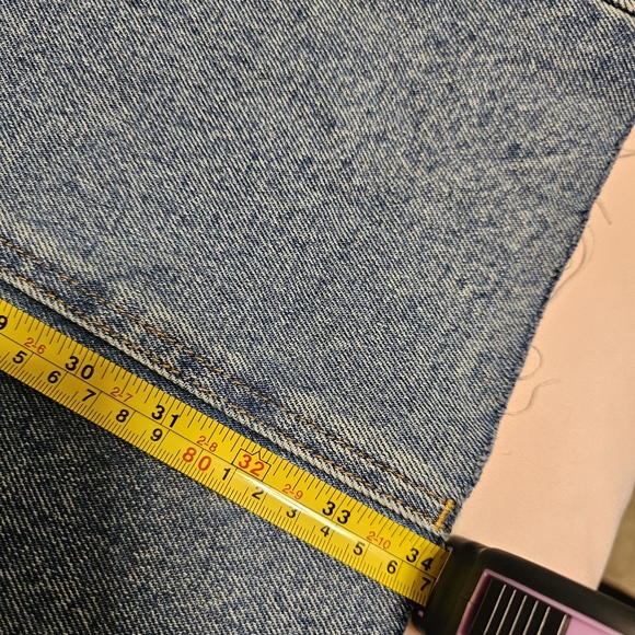 Pinafore Denim Cutout Dress. Urban Revivo - Picture 13 of 14